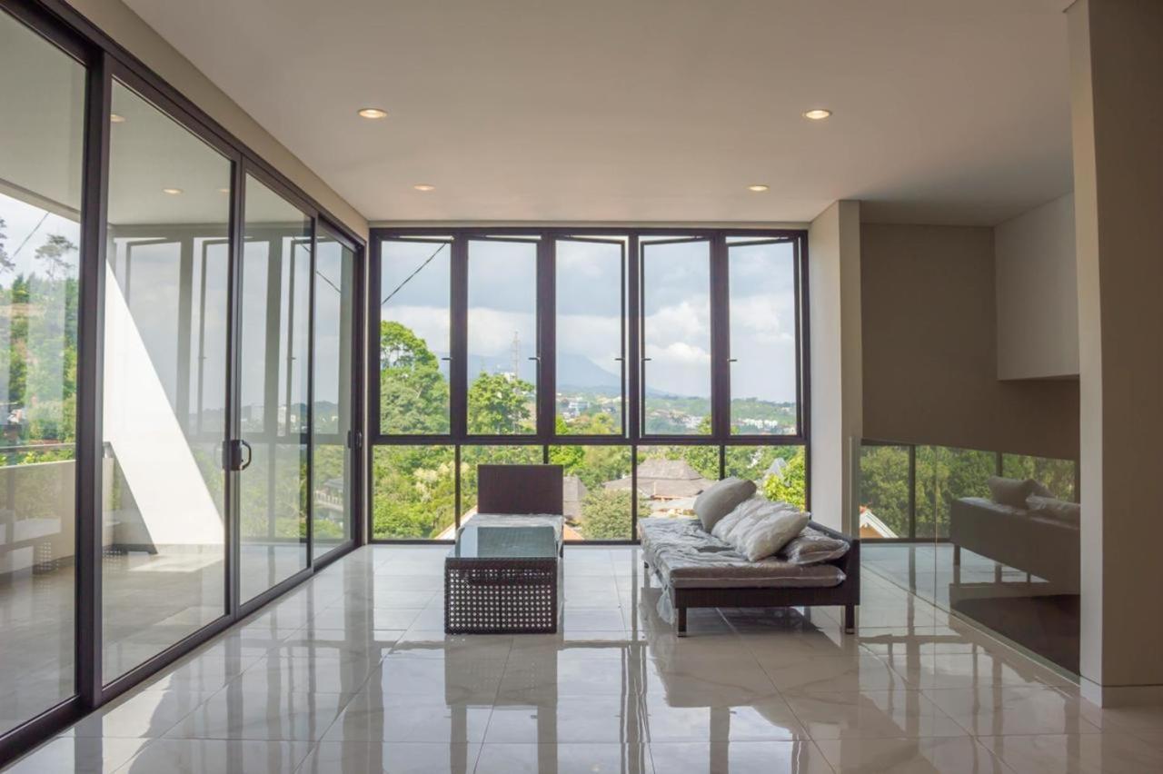 Villa Dago Pakar Bandung Buitenkant foto